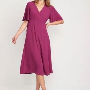 🆕 NWT Old Navy wrap dress